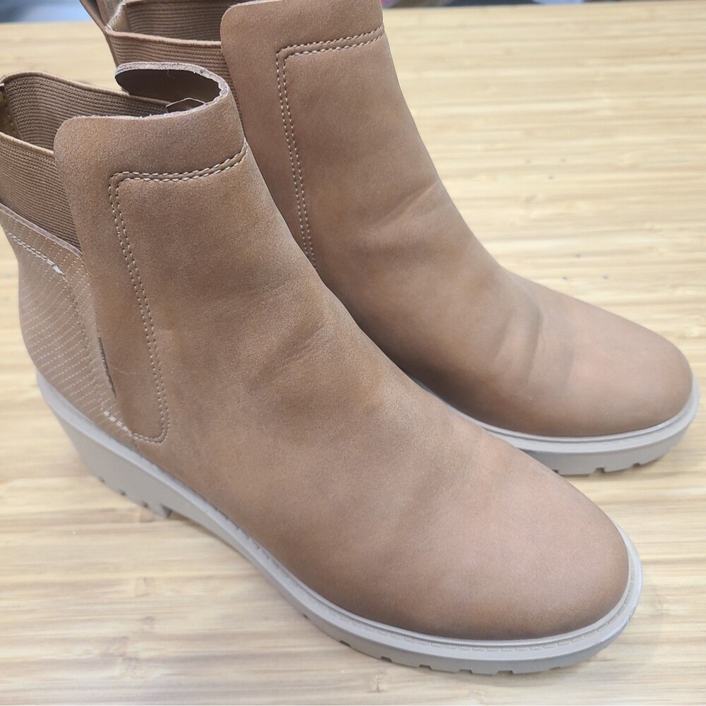 a.n.a Womens Decoy  Heel Booties Cognac Brown Size 8.5 New. No Box